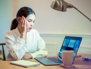 triển khai AI trong doanh nghiệp, đào tạo AI cho nhân sự, ứng dụng AI trong công việc, chuyển đổi AI doanh nghiệp